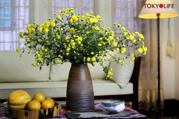 Cắm hoa phát lộc trong bình thủy tinh, mang lại vẻ đẹp tinh tế và sang trọng